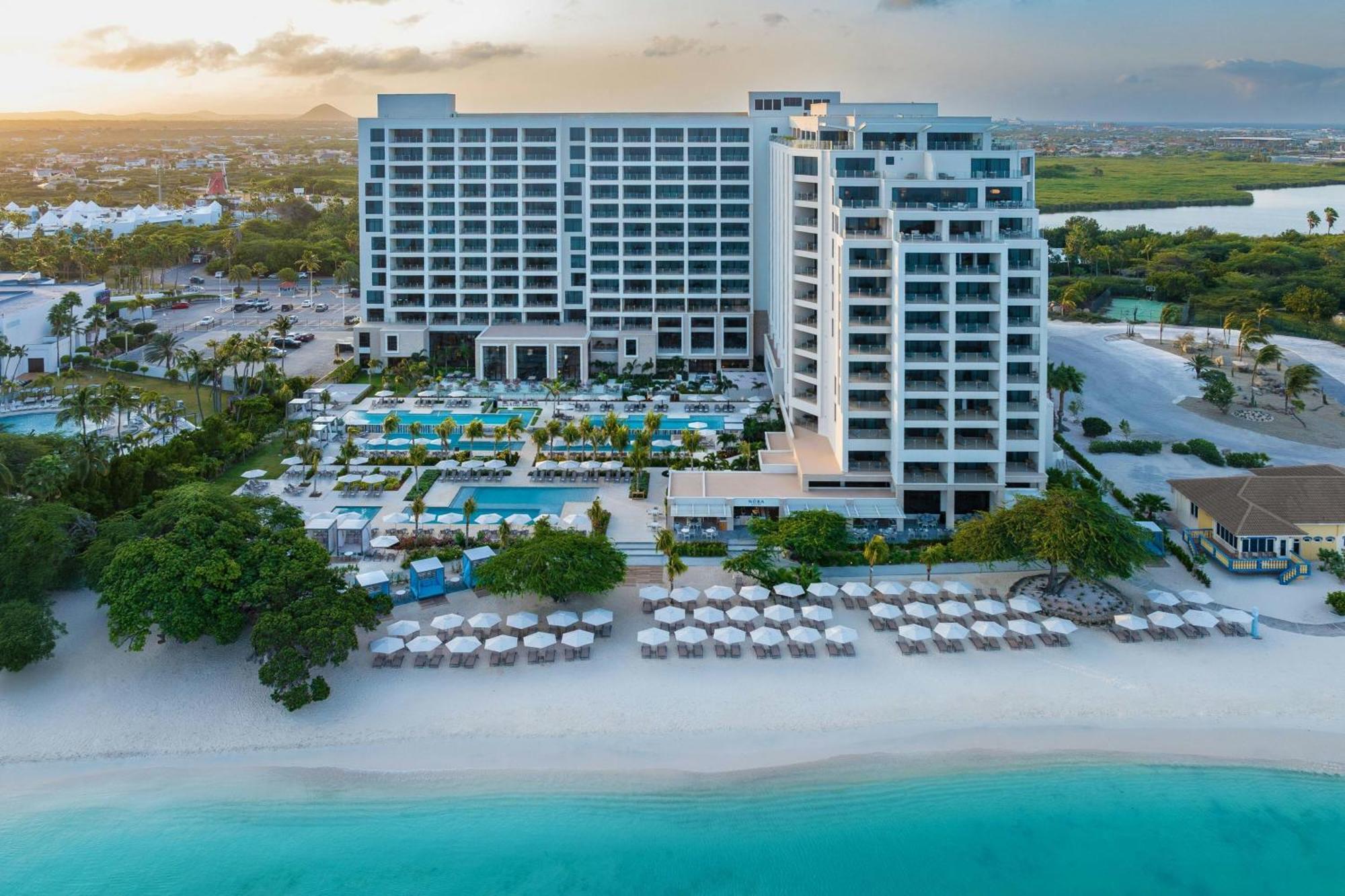 The St. Regis Aruba Resort Palm Beach Buitenkant foto