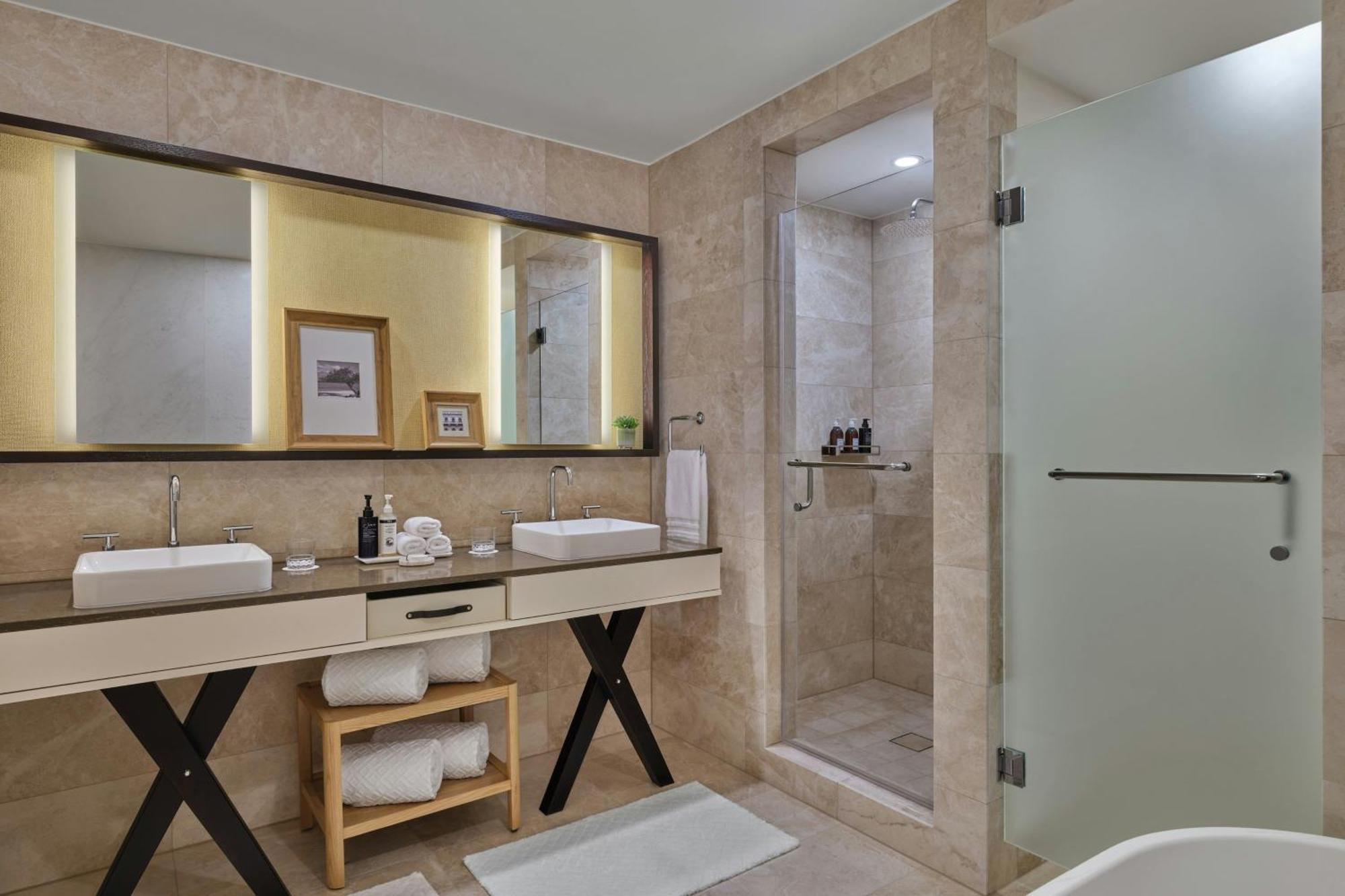 The St. Regis Aruba Resort Palm Beach Buitenkant foto
